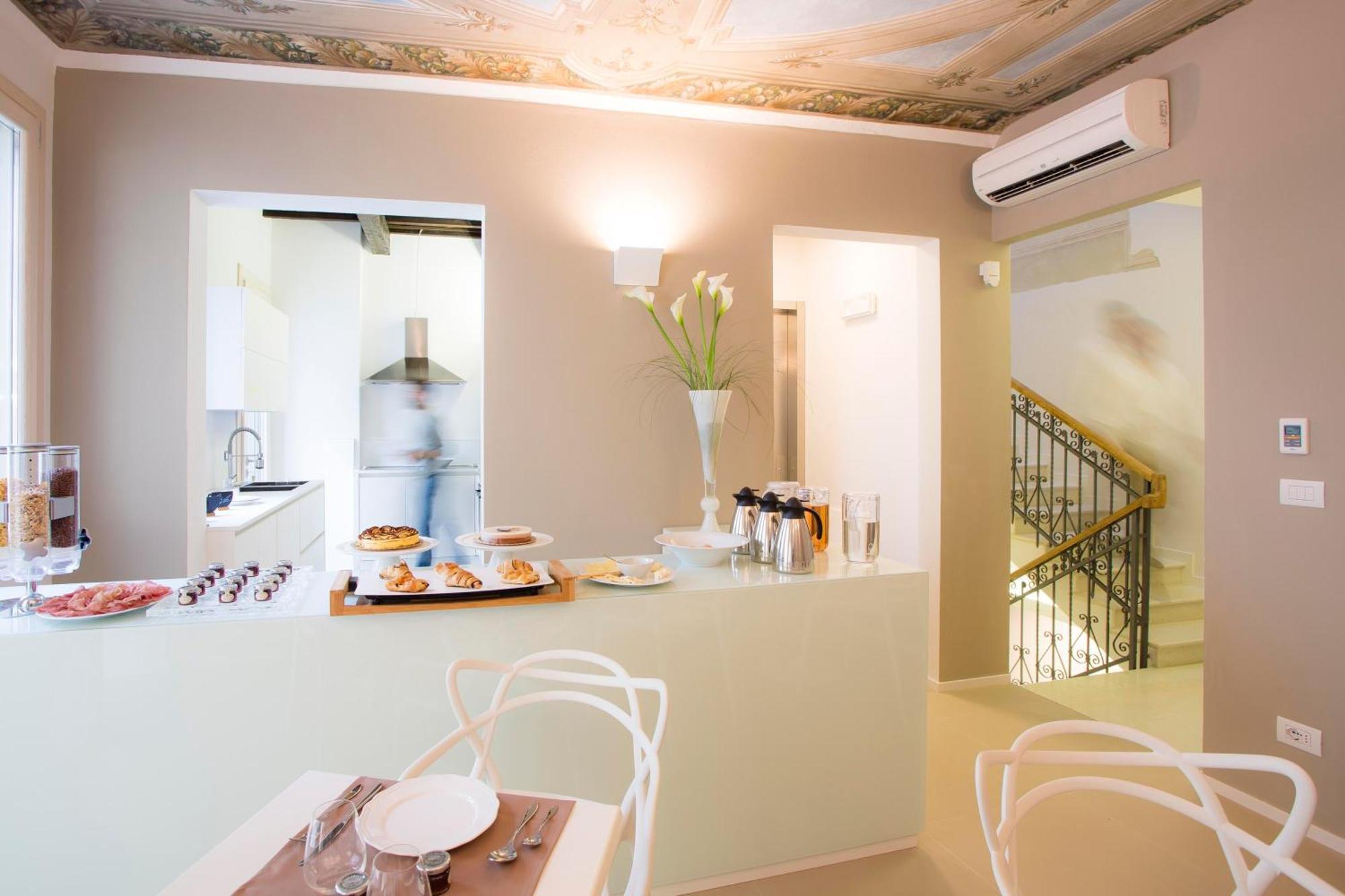 Borgoleoni 18 - Room And Breakfast Ferrara Luaran gambar