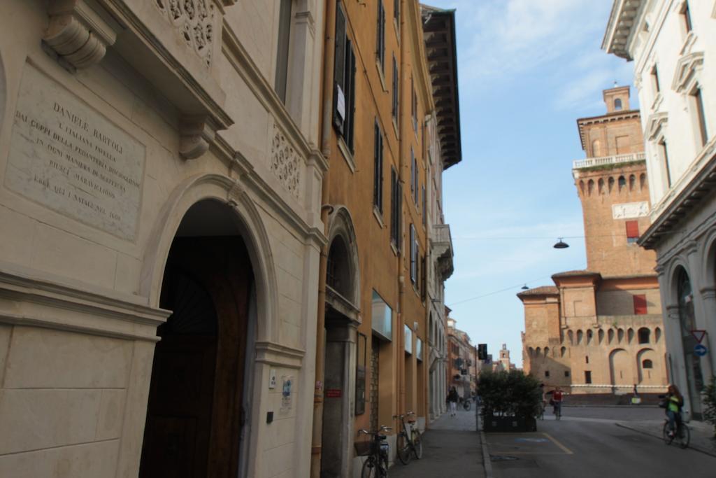 Borgoleoni 18 - Room And Breakfast Ferrara Luaran gambar