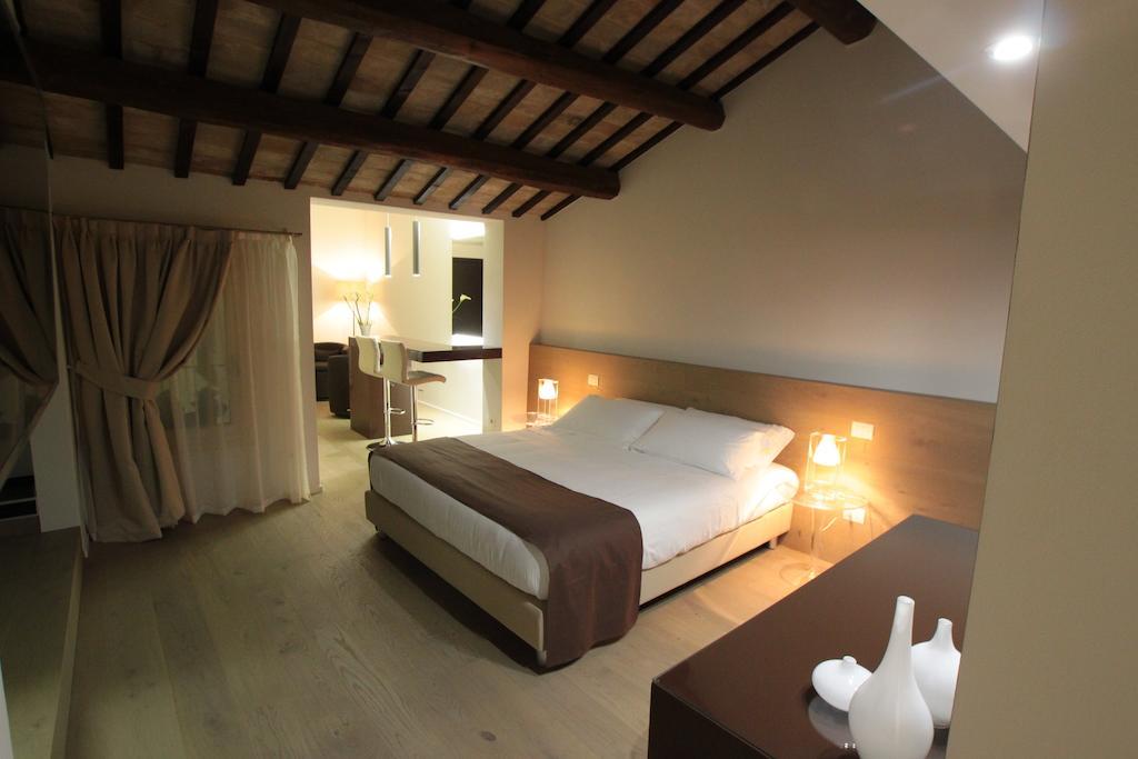 Borgoleoni 18 - Room And Breakfast Ferrara Luaran gambar