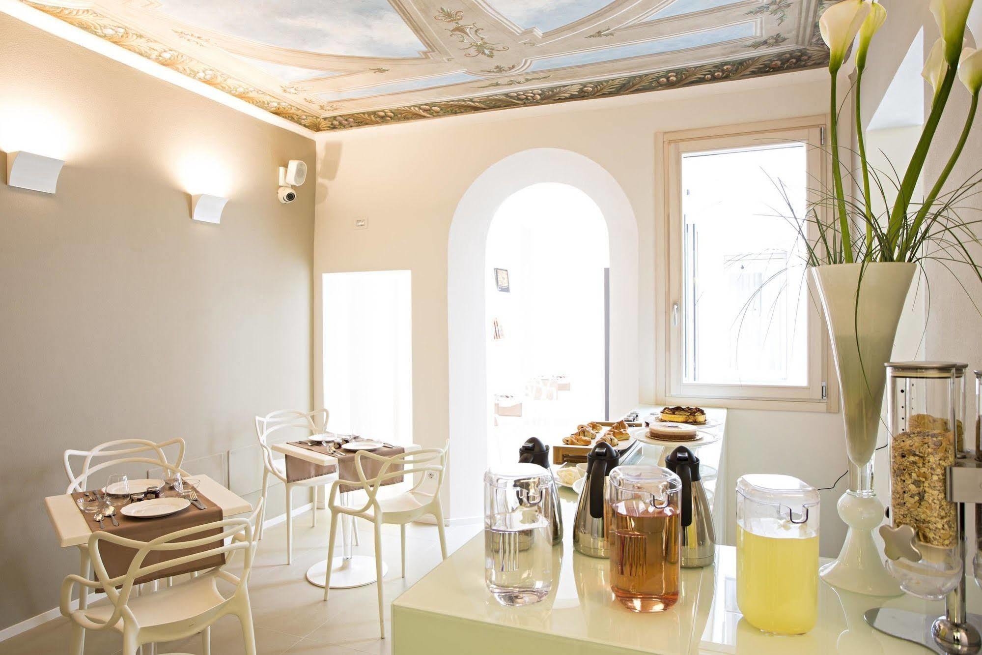 Borgoleoni 18 - Room And Breakfast Ferrara Luaran gambar